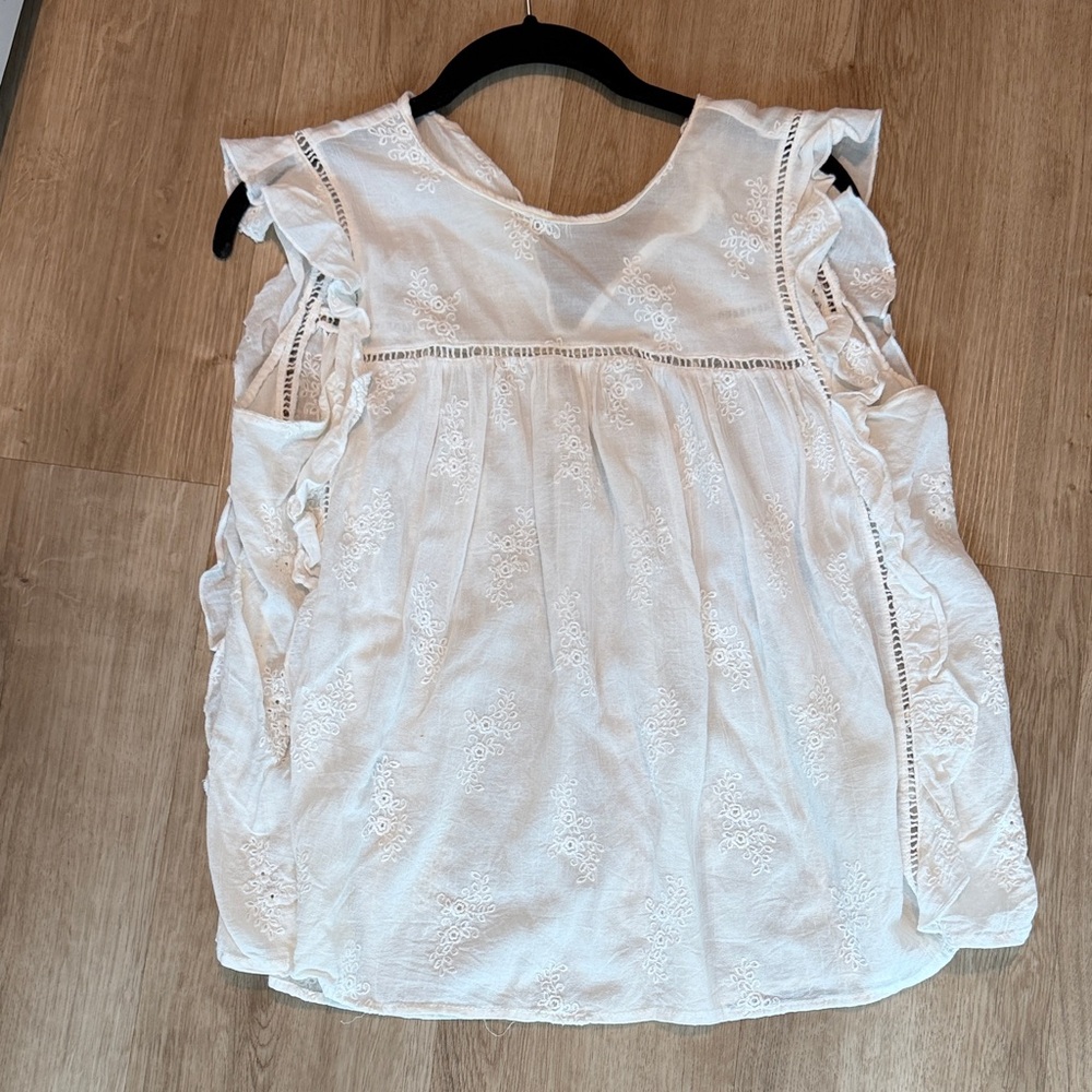 White Eyelet Ruffle Sleeve Women's Top